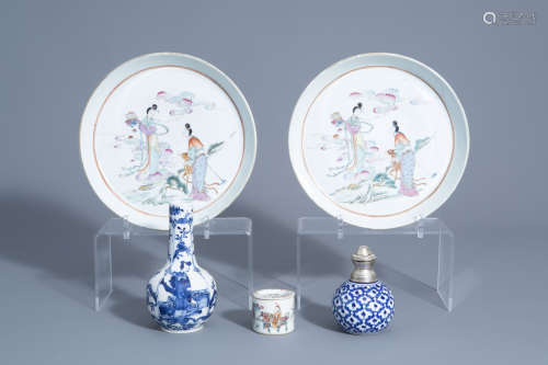 A varied collection of Chinese famille rose and blue and white porcelain, 19th/20th C.