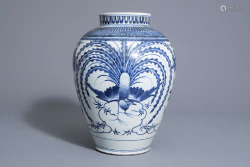 A Japanese blue and white Arita 'peacocks' vase, Edo, 17th/18th C.