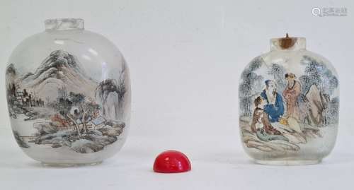 Chinese scent bottle decorated with birds