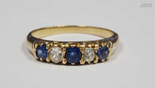 18ct gold, sapphire and diamond five-stone ring set two old cut diamonds and three sapphires, 2.9g