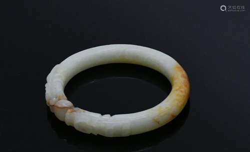 A CHI DRAGON JADE BANGLE, QING