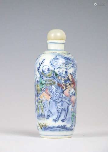 A BLUE WHITE AND RED SNUFF BOTTLE, 18TH C