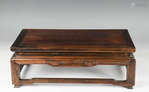 A SMALL HUANGHUALI TABLE 18-19TH C