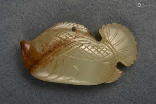 WHITE AND RUSSET JADE DARP  MING DYNASTY