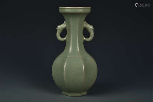 CELADON GLAZED VASE SONG DYNASTY