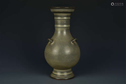 GUAN VASE POSSIBLY SONG DYNASTY