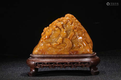 a Chinese Shoushan Tianhuang Stone Carved Rockery Ornament