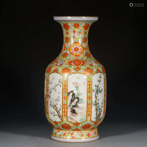 A Chinese Enamel Gils Floral Porcelain Vase