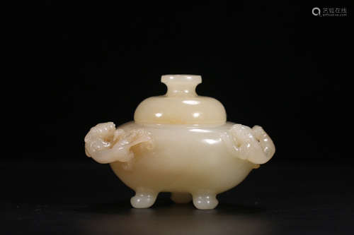 A Chinese Hetian Jade Dragon Ears Incense Burner