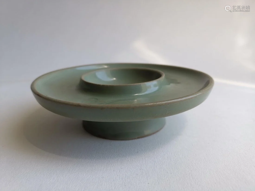 KOREA CELADON OR CHINESE LONGQUAN-TYPE P…