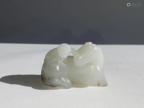 CHINESE WHITE JADE CARVING MONKEY HORSE