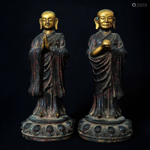 A PAIR OF GILT-BRONZE BUDDHA