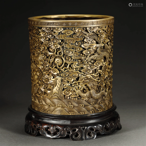 A MAGNIFICENT IMPERIAL GILT-BRONZE BRUS…