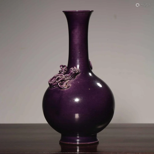 A VERY FINE EGGPLANT COLOR VASE