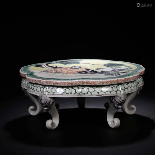 A SANCAI-GLAZED SMALL TABLE