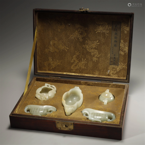 A SET OF MAGNIFICENT IMPERIAL WHITE JADE WRITING