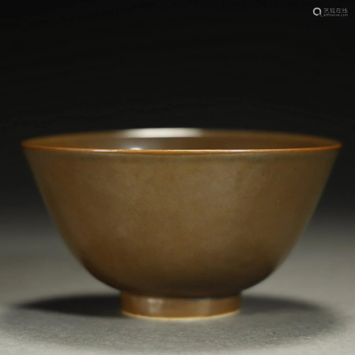 A VERY RARE BROWN-GLAZED MOULDED BOWL
