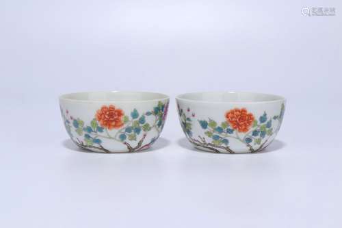 Pair Of Famille Rose Porcelain Cups,Qing Dynasty