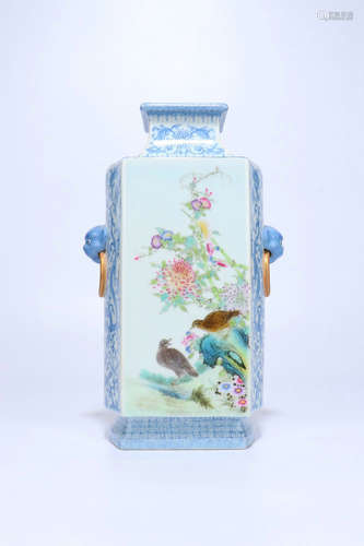 Famille Rose Porcelain Vase,Qing Dynasty