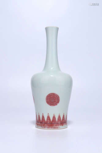 Underglaze Red Porcelain Bottle Vase,Qing Dynasty