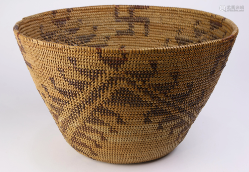 A Western Mono basket
