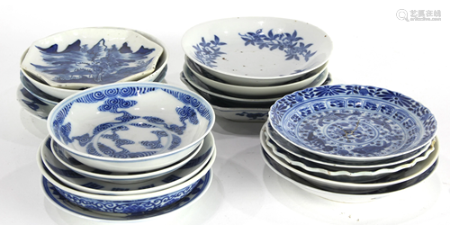 (lof 18) A Group Of Chinese Blue And White Dishes