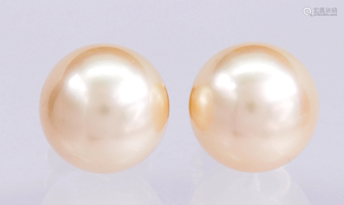 Pair of South Sea cultured pearl, 18k yellow gold