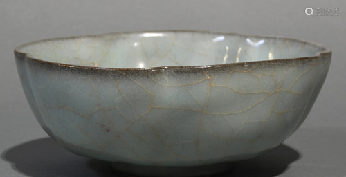 Chinese Longquan Guan-type bowl