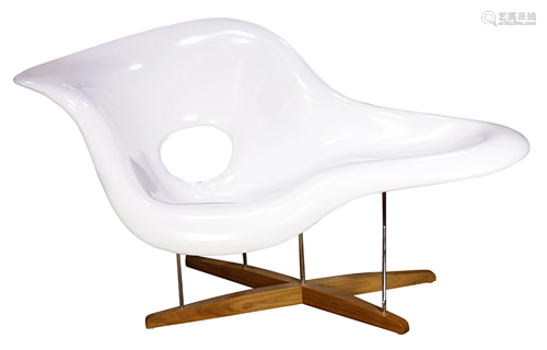 A Charles and Ray Eames for Vitra style La Chaise