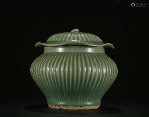 Song dynasty Ru kiln jar