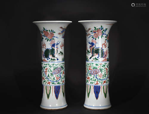 Ming Dynasty five-coloured vase*1pair