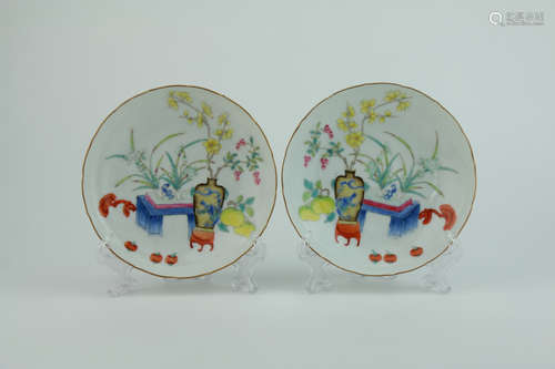 Qing dynasty famille rose plate with flowers pattern 1*pair