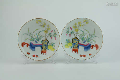 Qing dynasty famille rose plate with flowers pattern 1*pair