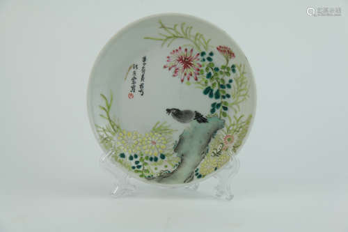 Qing dynasty famille rose plate with flowers and birds pattern