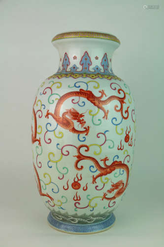 Qing dynasty famille rose bottle with dragon pattern