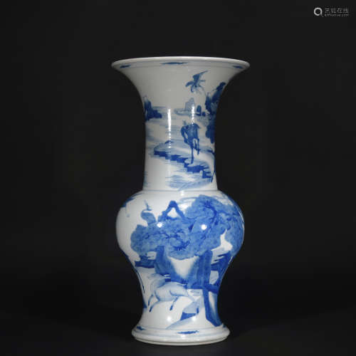 Qing dynasty blue and white figure vase