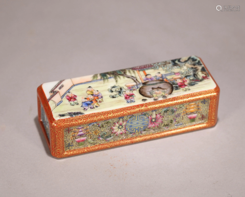 A CHINESE FALANGCAI PAPER WEIGHT, …