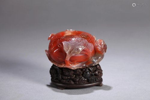 A CHINESE NANHONG AGATE BRUSH W…