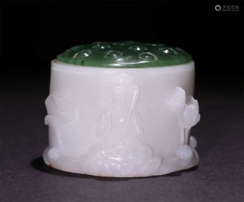 A CHINESE HETIAN JADE THUMB RING WITH BOX