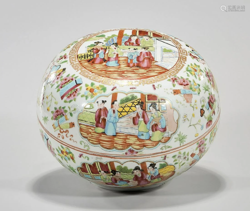 Chinese Enameled Porcelain Covered Box