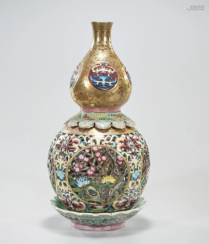 Chinese Elaborate Enameled Porcelain Core Vase