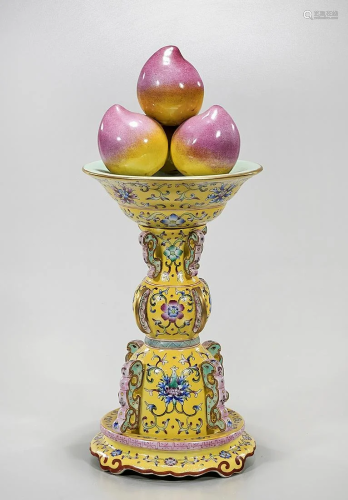 Chinese Porcelain Molded Peach Display