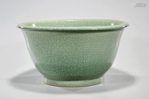 Large Chinese Green Glazed Porcelain Bowl