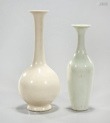 Two Chinese Ceramic Vases