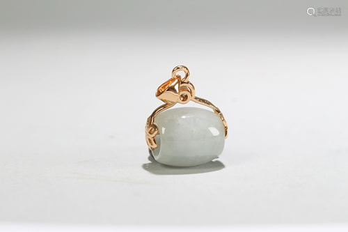 An Estate Chinese Jade-curving Jewerly Pendant