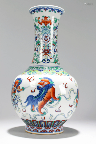 An Estate Chinese Myth-beast Vividly Detailed Porcelain