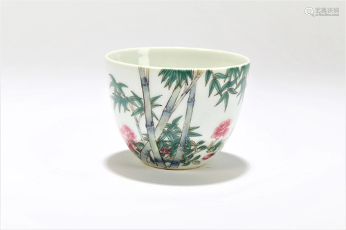 A Chinese Bamboo-fortune Porcelain Cup Display