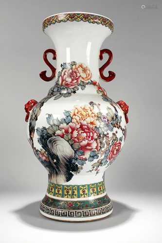 A Chinese Flower-blossom Duo-handled Massive…