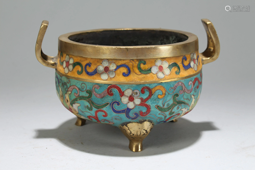 An Estate Chinese Tri-podded Circular Duo-handled