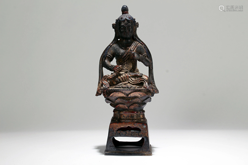 An Estate Chinese Religious Buddha Statue Display